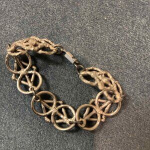 Vintage Peace Sign Link Bracelet - 7” Jewelry Galore Gifts